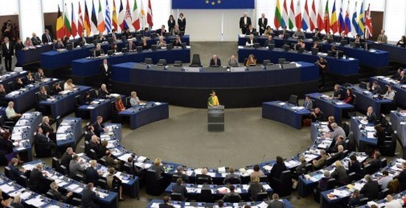 Espace Schengen: les eurodéputés soulignent la nécessité d’un retour “rapide” à la libre circulation transfrontalière