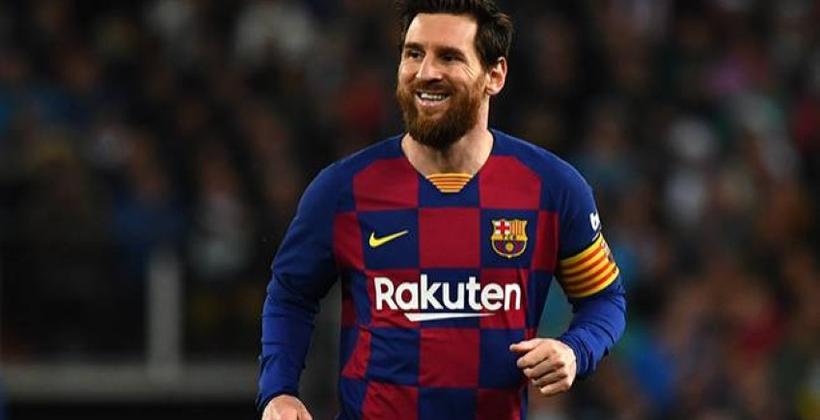 برشلونة يستعد لتجديد عقد الساحر "ليونيل ميسي"