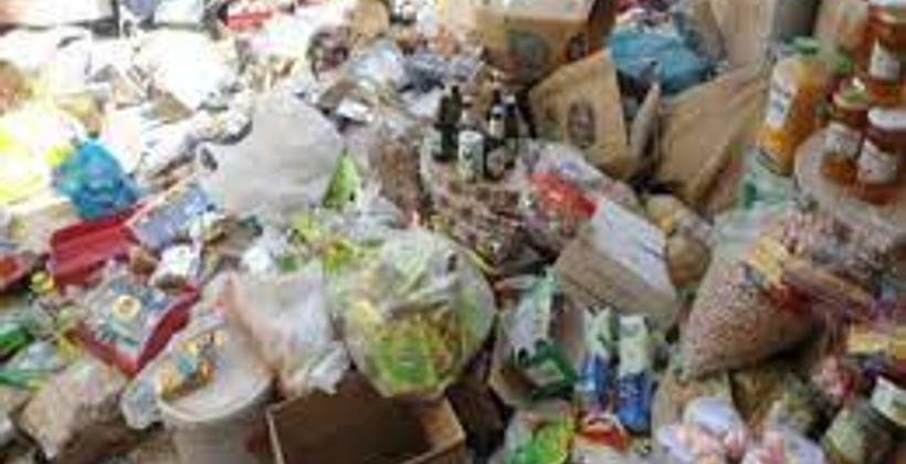 بالتفاصيل .. لجان تضبط كميات مهمة من المواد الغذائية الفاسدة بالأسواق المغربية 