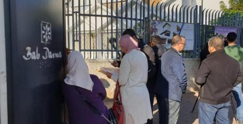 ضحايا "باب دارنا" يناشدون تدخل جلالة الملك.. ويطالبون باسترجاع أموالهم