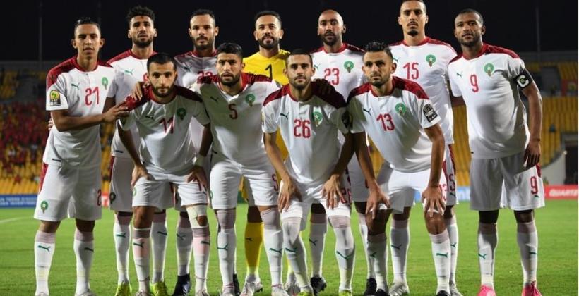 إلى جانب رحيمي.. نجم "الأسود" يلفت انتباه خليلوزيتش