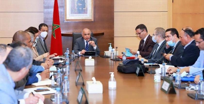 وزارة التربية الوطنية تؤجل جلسة الحوار مع النقابات