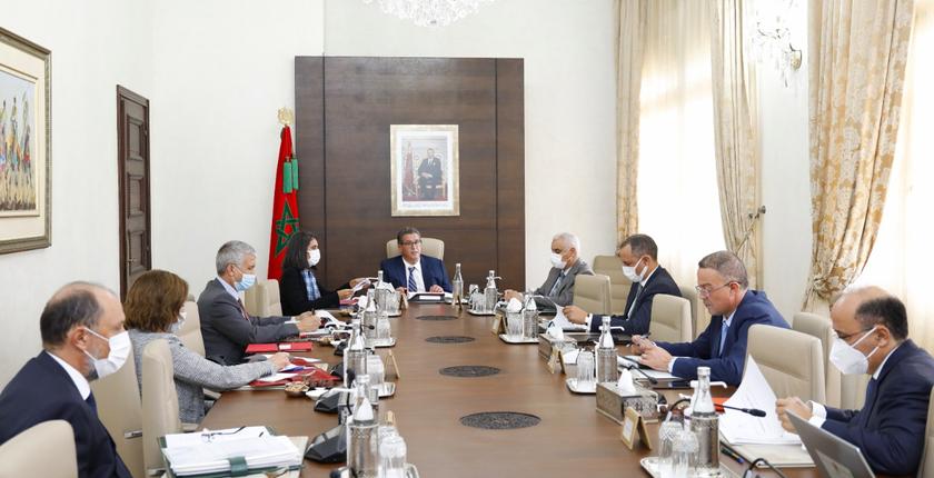 "فتاح العلوي" تؤكد على تعبئة الحكومة لتسريع تنزيل ورش الحماية الإجتماعية