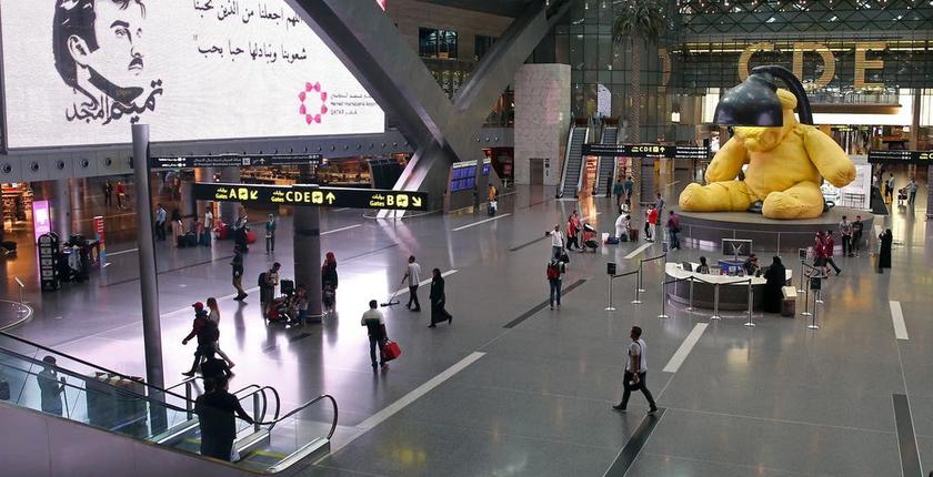 بعد فضيحة مطار الدوحة.. أستراليات يلوحن بتحرك قانوني ضد قطر