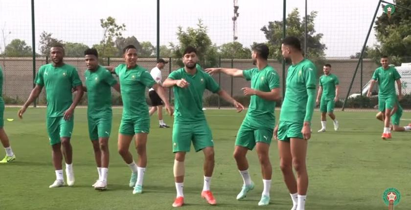 بالفيديو...أجواء حماسية في تدريبات الأسود 