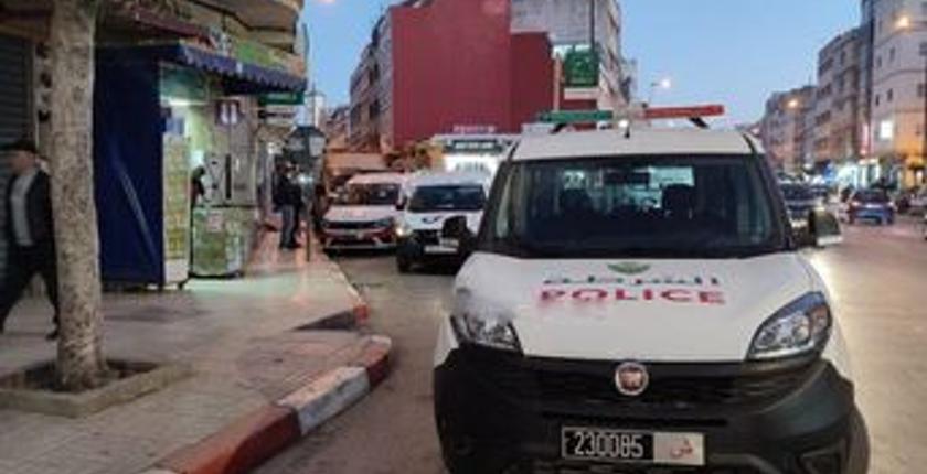 طنجة.. مضطرب يقتحم وكالة بنكية ويهدد مواطنين بالسلاح الأبيض