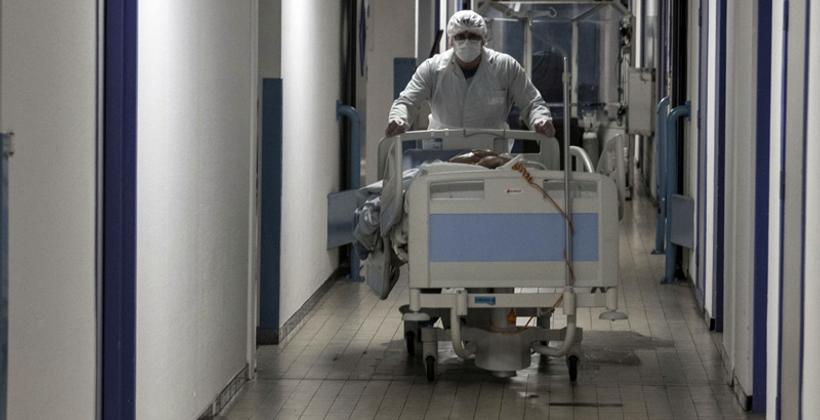 والي طنجة يتفاعل مع اتهامات بالإهمال على خلفية وفاة مصابة بـ"كورونا"