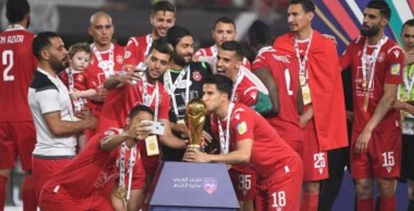 النجم الساحلي التونسي يتوج بلقب البطولة العربية