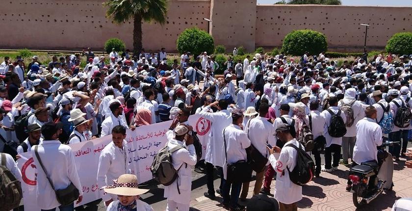 "أساتذة الكونطرا" يعودون إلى الأقسام