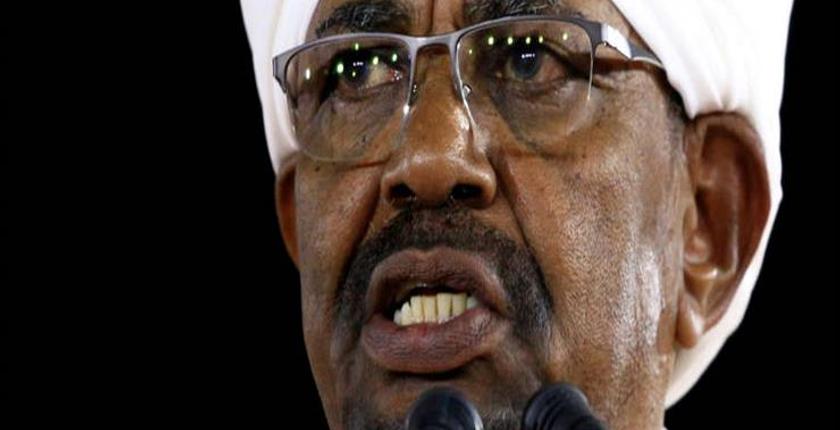 المجلس العسكري في السودان: "لن نسلم البشير إلى الخارج"