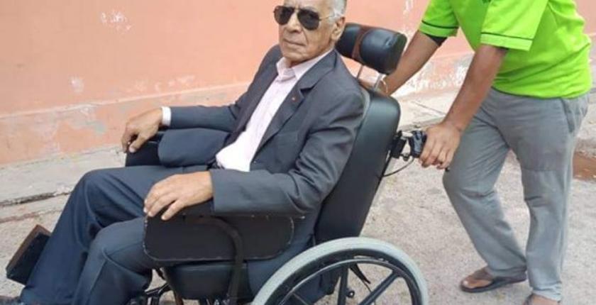 نجل الممثل "عبد الله العمراني" ينقل معاناة والده مع داء "السرطان"