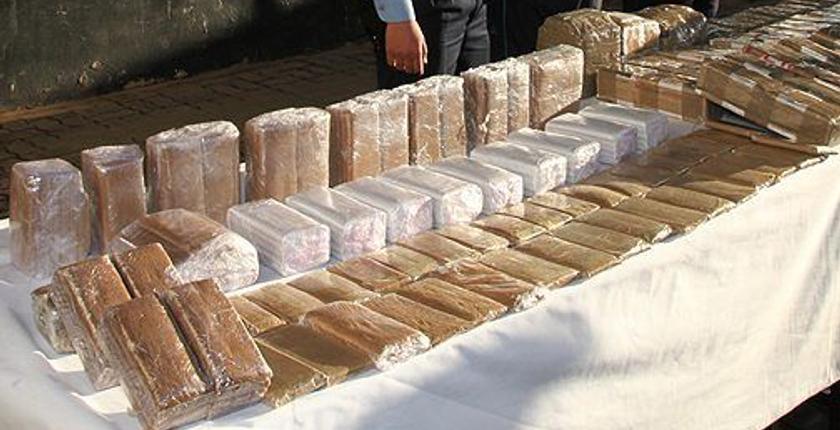 حجز 11 طنا و940 كيلوغراما من مخدر الحشيش بمعبر الكركرات 