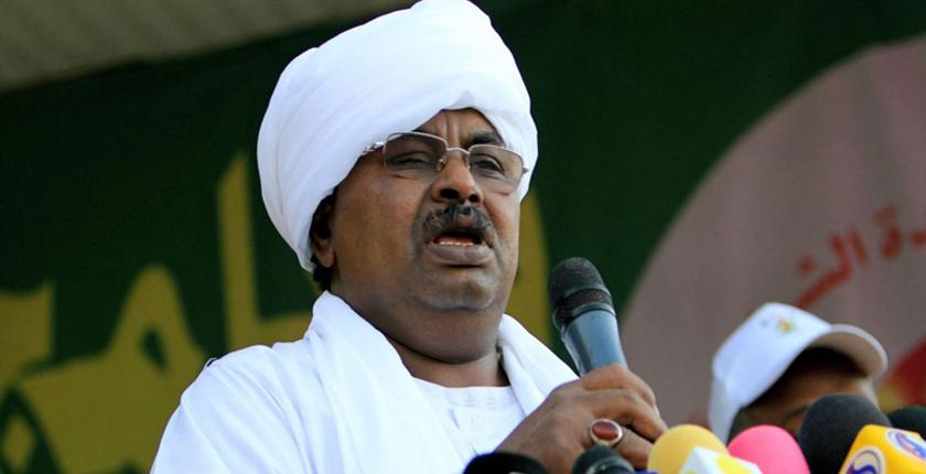 استقالة مدير جهاز الأمن السوداني "المثير للجدل" صلاح قوش