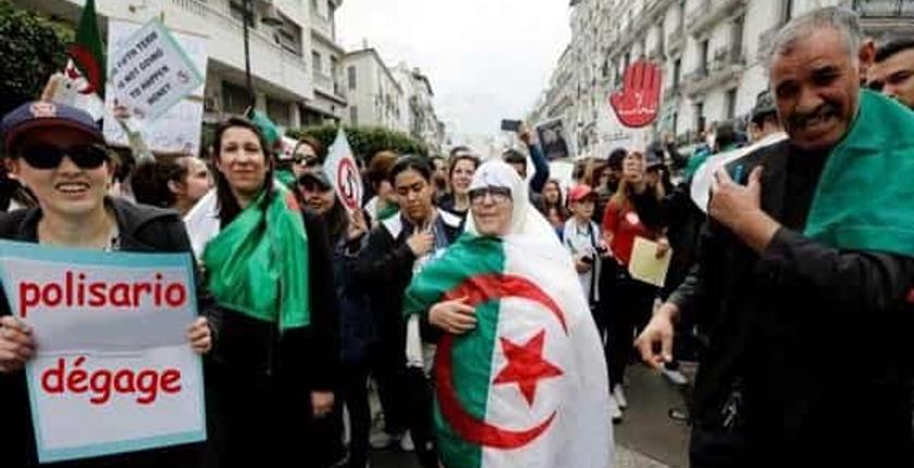 في أول جمعة بعد تنحي بوتفليقة..الجزائريون يدعون لطرد البوليساريو من أراضيهم