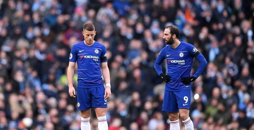 الفيفا يحرم تشيلسي من الصفقات لفترتي انتقالات