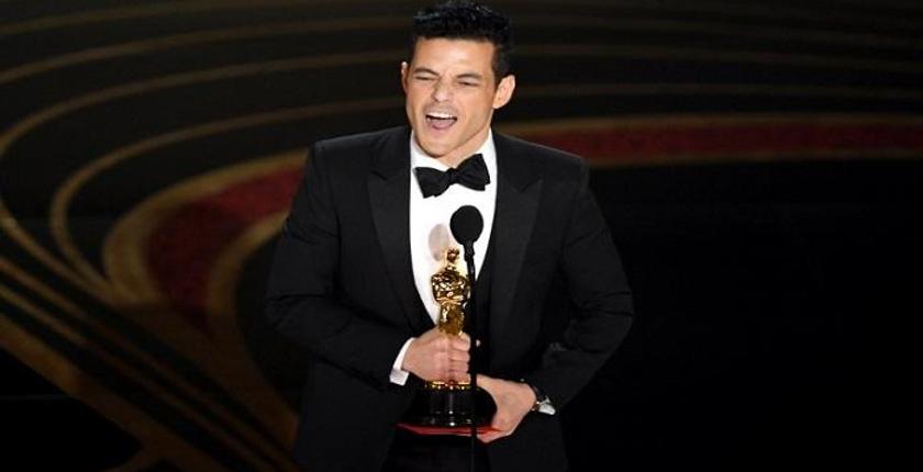 المصري رامي مالك يتوج بجائزة أوسكار أفضل ممثل عن فيلم "الملحمة البوهيمية"