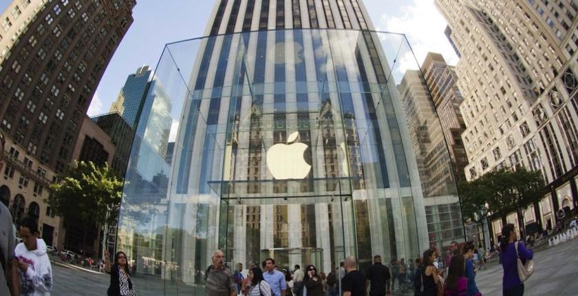 شركة Apple ترضخ للسلطات الروسية وقد تفك تشفير البيانات عند الطلب