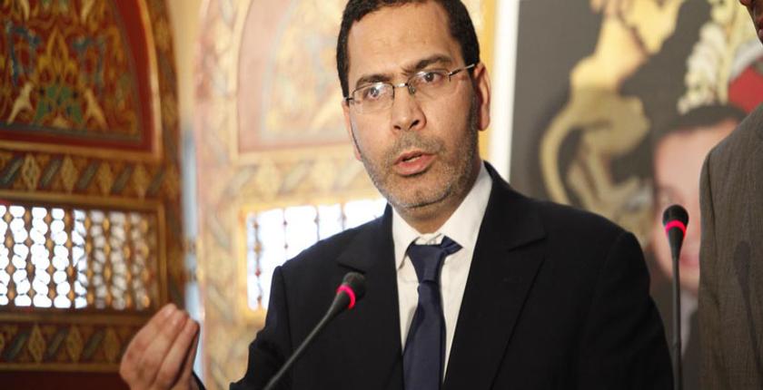 الخلفي يكشف موقف الحكومة من مطالب الأساتذة المتعاقدين