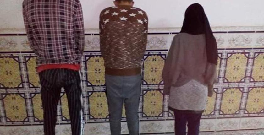 القصر الكبير...توقيف 3 أشخاص بينهم فتاة متورطين في القتل العمد والاختطاف والاحتجاز