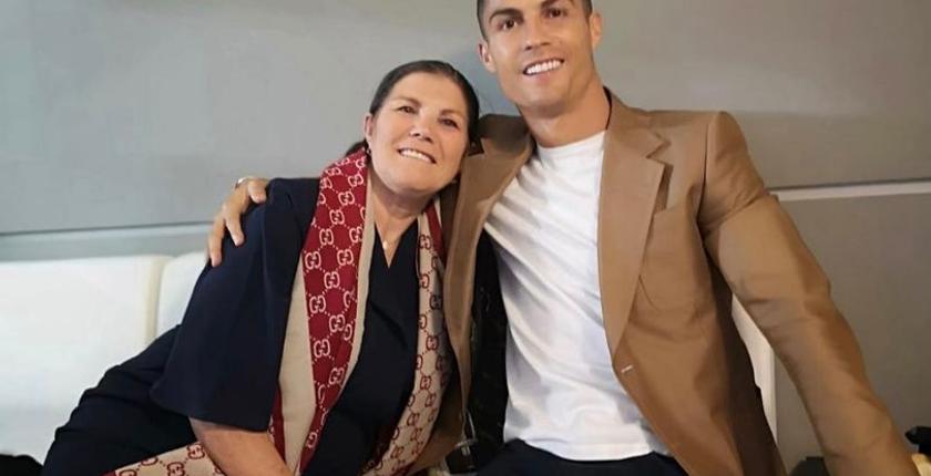والدة كريستيانو رونالدو تكافح السرطان من أجل الحياة
