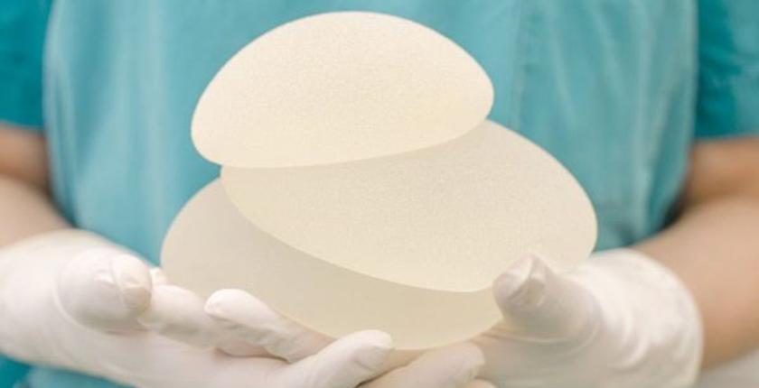  خطورة عمليات التجميل والإصابة بسرطان الثدي 