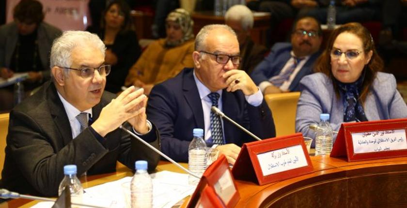 كواليس الحرب مستعرة بين "الإستقلال" و"البيجيدي" بسبب نظام "التعاقد"
