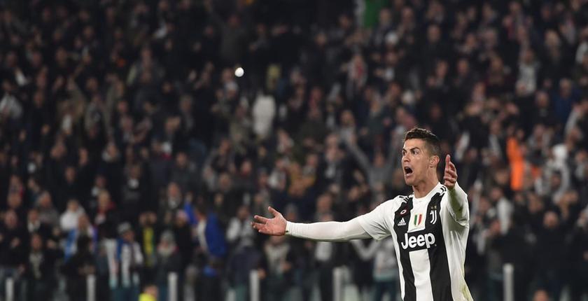 "اليويفا" يعاقب الدون "رونالدو" بسبب طريقة احتفاله أمام أتليتيكو مدريد 