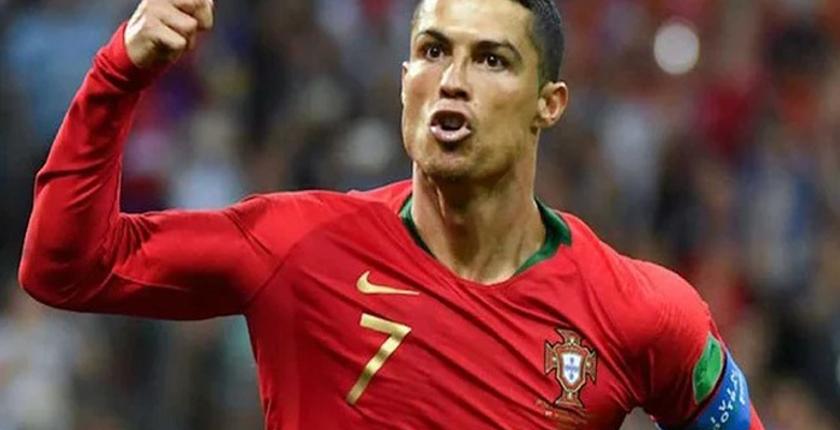 الدون "رونالدو" يعود لتشكيلة البرتغال لأول مرة منذ كأس العالم