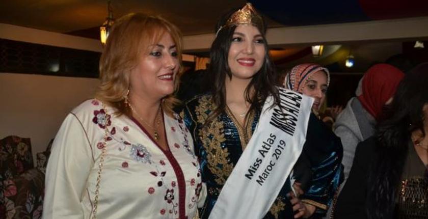 تتويج سلمى عيسى  بلقب ملكة جمال الأطلس لعام 2019