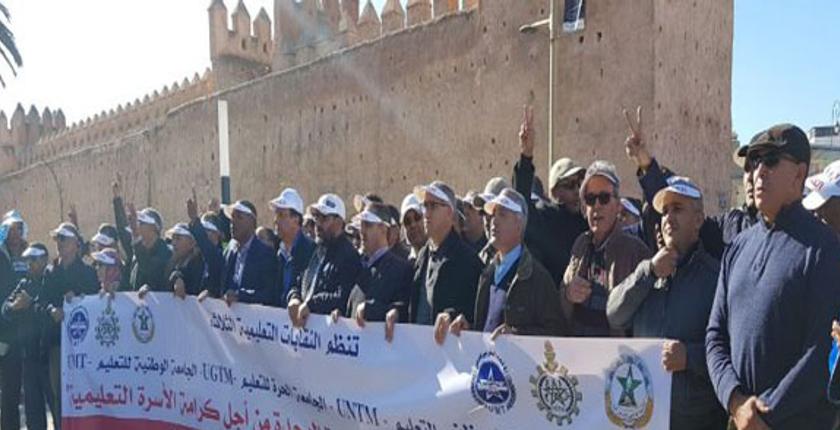 النقابات تعلن نجاح الإضراب.. وتؤكد أن قضيتها بين يدي الحكومة والوزارة 