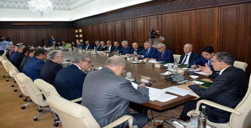 وزراء يرفضون إعادة تعيين مسؤولين  طالتهم قرارات الإعفاء 