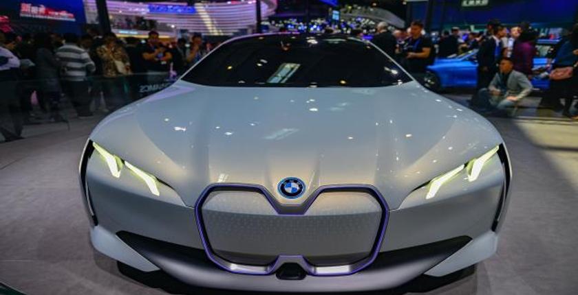 شراكة تاريخية بين "Bmw" و"Daimler" لتطوير السيارات ذاتية القيادة