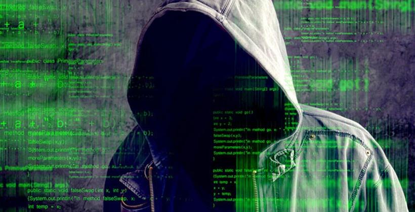 "قراصنة" ينجحون في السطو على "مؤسسات بنكية" ويحولون الملايير إلى حساباتهم بتطبيقات معلوماتية