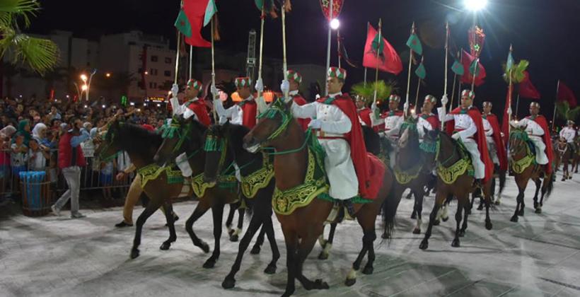 أمام أنظار آلاف المتابعين.. انطلاق احتفالات عيد العرش بكورنيش المضيق