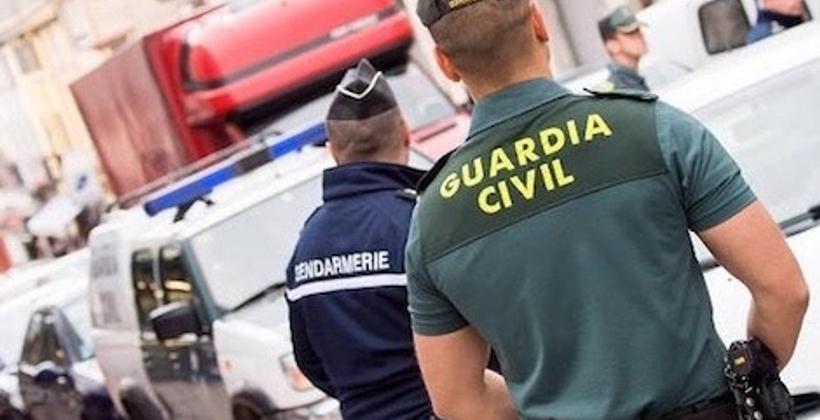 الفرقة الوطنية للشرطة القضائية تحقق في تسهيل تهريب نصف طن من الحشيش عبر طنجة المتوسط بعدما تم ضبطها بميناء الجزيرة الخضراء