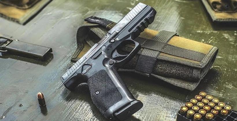 معبر باب سبتة.. اعتقال بلجيكي بحوزته سلاح ناري وذخيرة حية