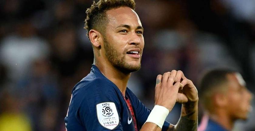أزمة جديدة تهدد عودة نيمار إلى النادي الكتالوني