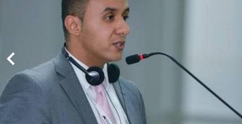 مغربي من قلعة مكونة مستشارا لملك هولندا
