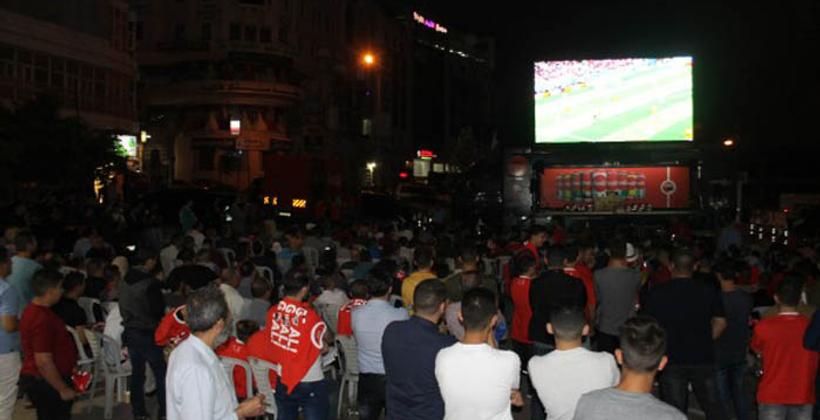  "كوكاكولا" تدعو مشجعي "أسود الأطلس" لتتبع لقاءات المنتخب على شاشة ضخمة بالبيضاء