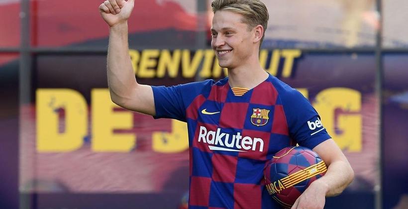 برشلونة يقدم لاعب الجديد دي يونغ أمام 20 ألف متفرج في كامب نو