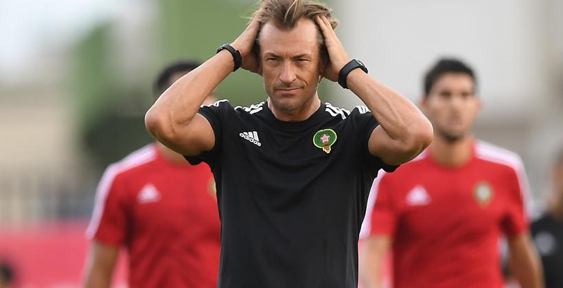 تمهيد للإقالة أو للإستقالة ؟.. الإتحاد السعودي يغري هيرفي رونار !
