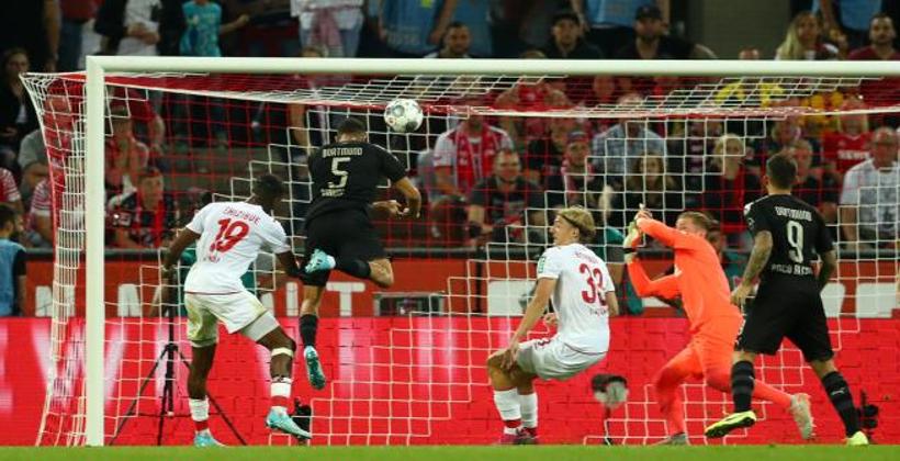 بهدف عالمي...حكيمي يقود دورتموند لفوز مثير على كولن في الدوري الالماني