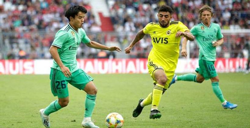 ريال مدريد يقترب من إعارة "ميسي اليابان" إلى بلد الوليد