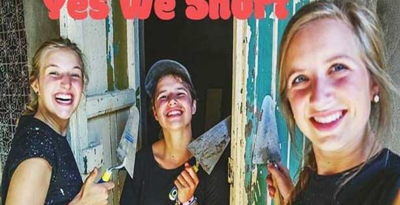 رفضا لدعاة الكراهية.. شباب مغاربة ينظمون مبادرة تحمل شعار "Yes we Short" لشكر المتطوعات البلجيكيات