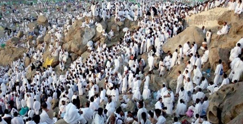 موسم الحج.. أزيد من مليوني حاجة وحاجة يصعدون جبل عرفة