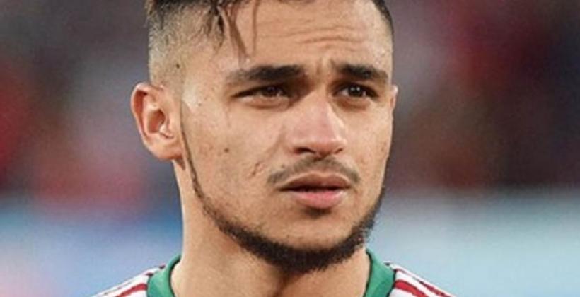نجم الأسود يفجع في والده ويشيع جثمانه بمدينة تازة