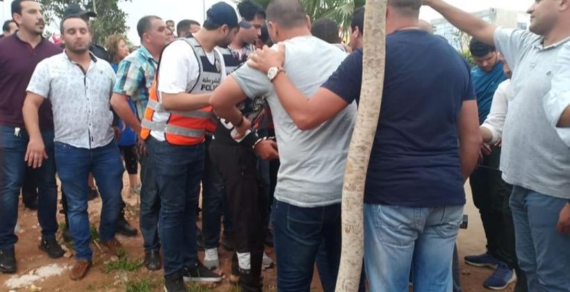 "قطعو ليه الأذن ديالو".. الفاعل الرئيسي يعيد تمثيل الجريمة البشعة التي هزت صفحات الفايسبوك