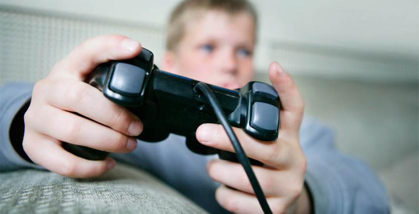 إحذروا... ألعاب الفيديو تهدد قلب أطفالكم !