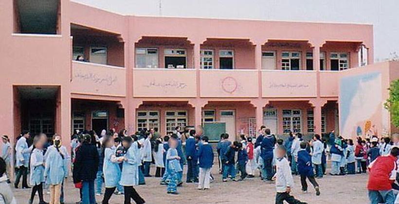 مدير مؤسسة تعليمية بأيت أورير يتحرش بتلميذات عبر تطبيق "مسانجر" ويستدرجهن..! 