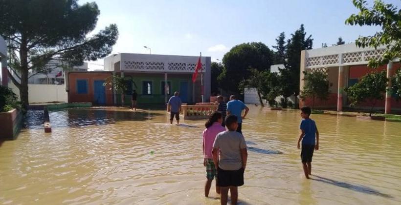 وزارة التعليم تدعو لتعليق النقل المدرسي بالمناطق المهددة بالسيول